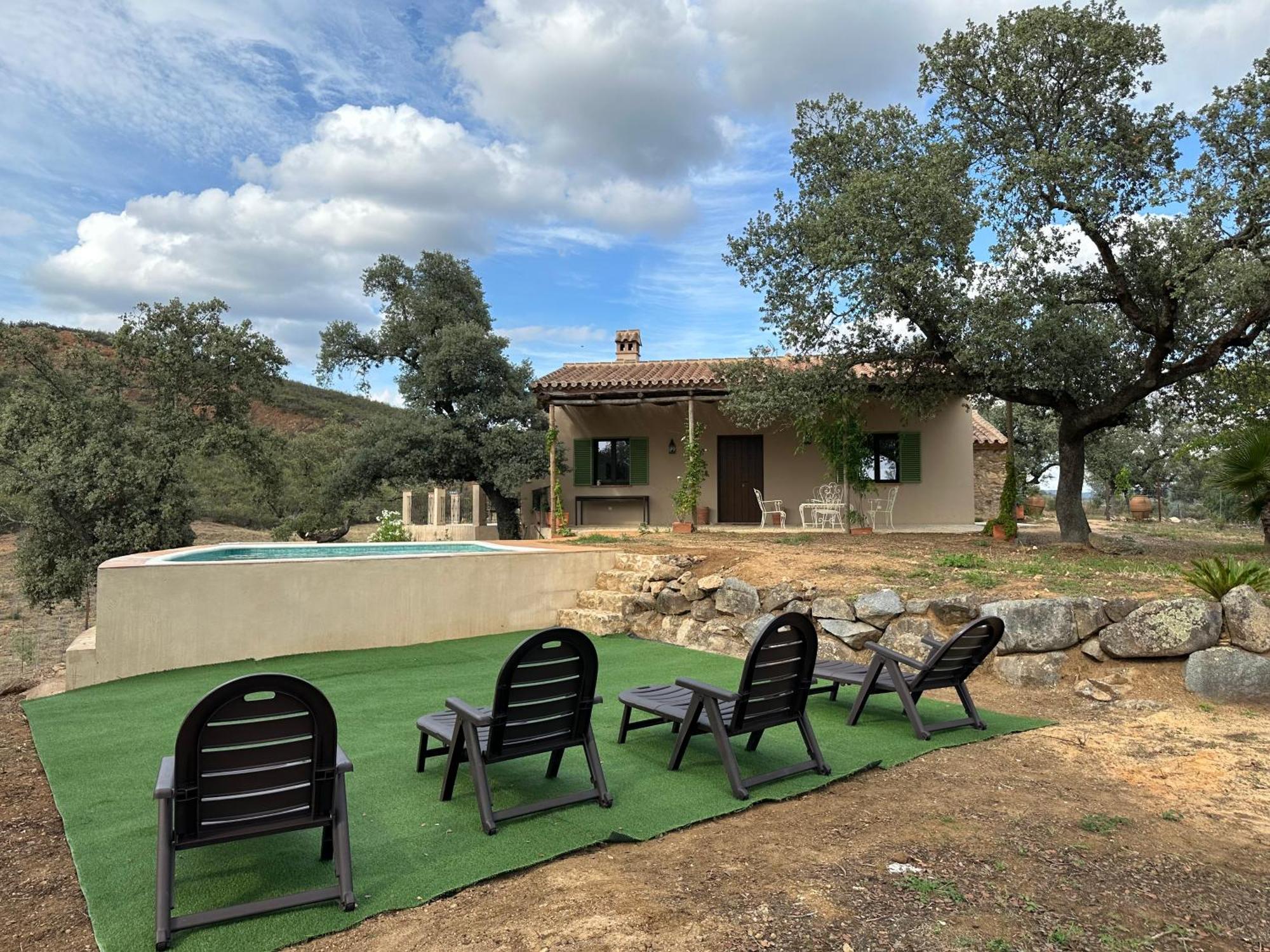 Alojamiento Rural En Aracena. Finca El Rehilete Екстериор снимка